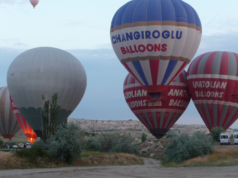 P1040481.JPG 3456x2592 index 237